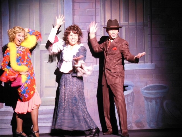 コミック連載開始から90年以上、とぎれることなく続く老舗ミュージカル「アニー」