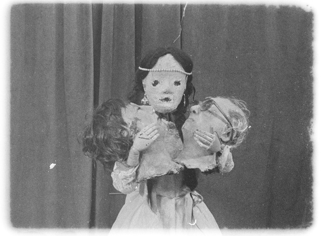 『骨』（C）Pista B & Diluvio, 2023