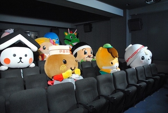 「新劇場版 頭文字D」でゆるキャラ限定試写会開催　ぐんまちゃん、さのまるなど10キャラ