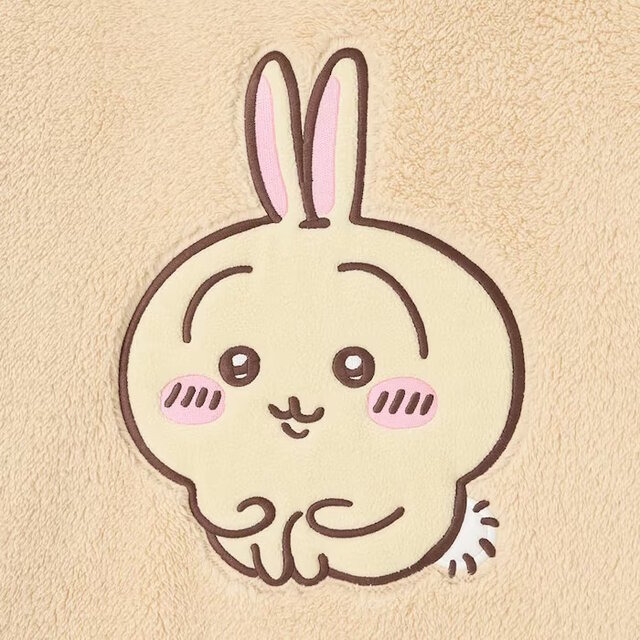 ちいかわ×GUコラボ決定！“ポシェットの鎧さんがファッションブランドを作ったら”をテーマに、ハンドメイド風グッズを展開