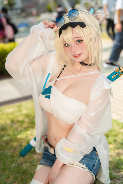 風真いろは「ホロライブ」／天然水（@tennensui_cos）