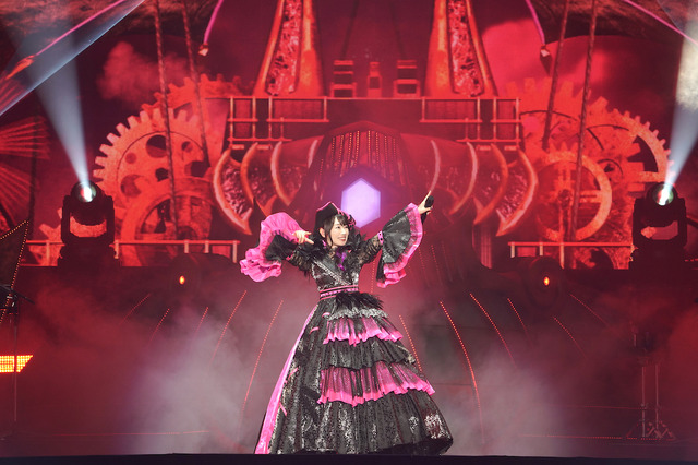 「NANA MIZUKI LIVE PARADE 2023」ファイナル公演の様子　提供：キングレコード