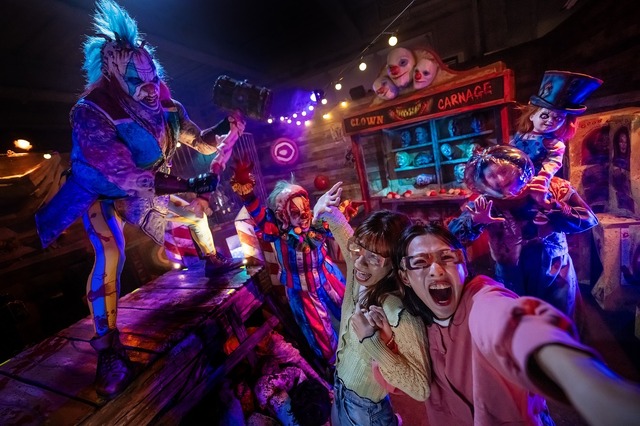 「チャッキーズ・カーニバル」Universal Studios Japan TM & (C) Universal Studios. All rights reserved. Minions and all related elements and indicia TM & (C) 2023 Universal Studios. All rights reserved. (C) Nintendo TM & (C) Universal Studios & Amblin Entertainment (C)CAPCOM CO., LTD. ALL RIGHTS RESERVED TM & (C) Universal Studios. All rights reserved. (C)2023 Universal Music LLC (C)KADOKAWA (C) 2023 Peanuts Worldwide LLC