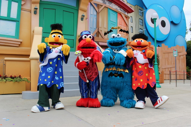 Universal Studios Japan TM & (C) Universal Studios. All rights reserved. Minions and all related elements and indicia TM & (C) 2023 Universal Studios. All rights reserved. (C) Nintendo TM & (C) Universal Studios & Amblin Entertainment (C)CAPCOM CO., LTD. ALL RIGHTS RESERVED TM & (C) Universal Studios. All rights reserved. (C)2023 Universal Music LLC (C)KADOKAWA (C) 2023 Peanuts Worldwide LLC