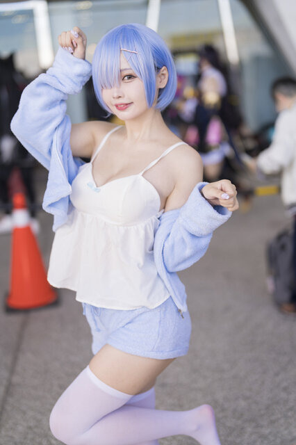 レム（猫耳フードver.）『Re:ゼロから始める異世界生活』／小咪miyu（Instagram：kotori_0214）