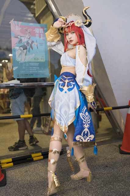 ニィロウ『原神』／Tsuru 鶴葵（X：@tsuru_Cosplay）