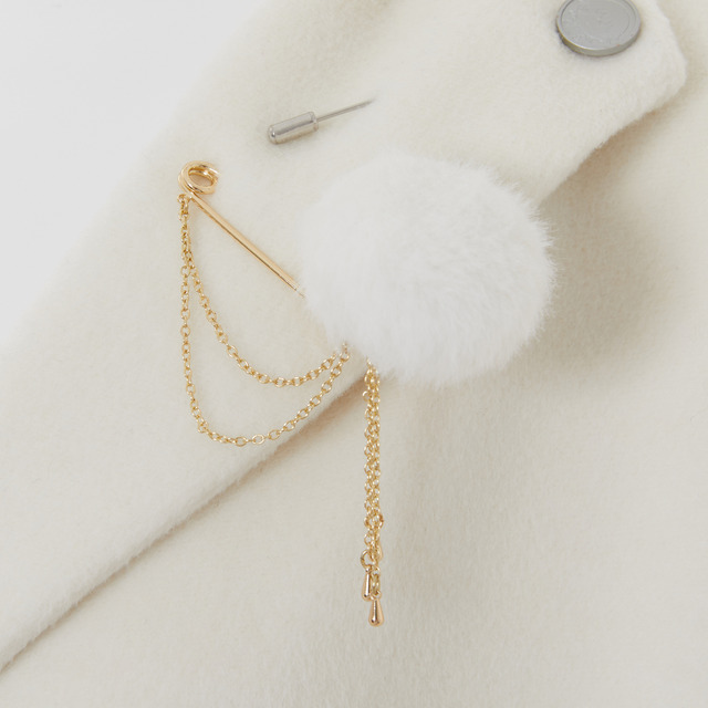 『刀剣乱舞ONLINE』コラボレーション　アウター鶴丸国永 モデル（C）2015 EXNOA LLC/NITRO PLUS