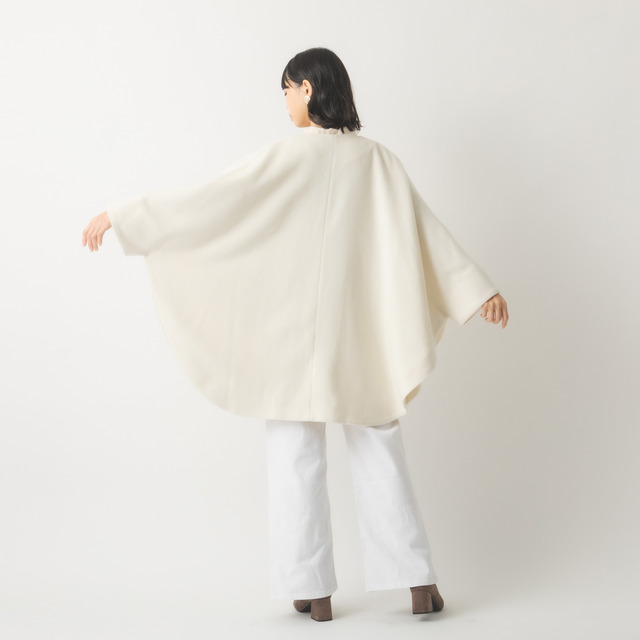 『刀剣乱舞ONLINE』コラボレーション　アウター鶴丸国永 モデル（C）2015 EXNOA LLC/NITRO PLUS