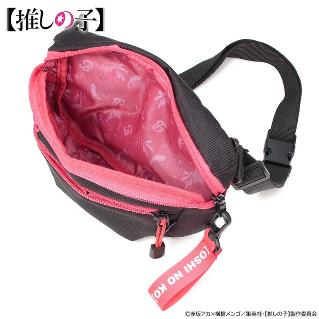 「【推しの子】OUTDOOR　PRODUCTSコラボレーション　サコッシュ」9,900円（税込／送料・手数料別途）（C）赤坂アカ×横槍メンゴ／集英社・【推しの子】製作委員会
