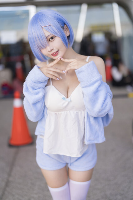 レム（キャットパーカーver.）『Re:ゼロから始める異世界生活』／小咪miyusa（Instagram：kotori_0214）