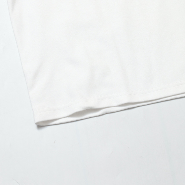 「Tシャツ ホワイト / 安室透」6,050円（税込）（C）青山剛昌／小学館・読売テレビ・TMS 1996