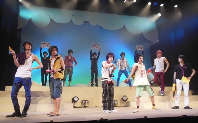 『STORM LOVER ～波打ち際の王子SUMMER改！～』(C)VRIDGE INC. (C)D3 PUBLISHER (C)2015舞台ストームラバー製作委員会