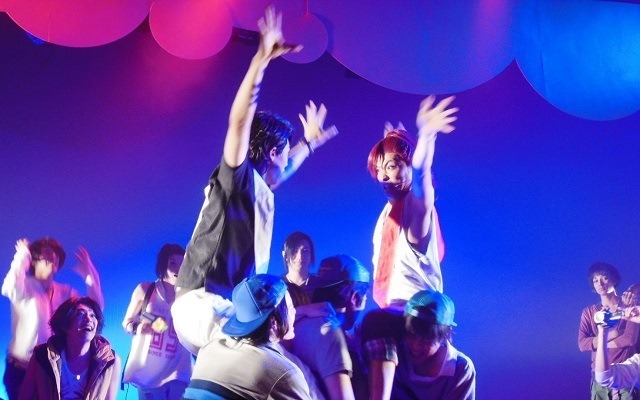 『STORM LOVER ～波打ち際の王子SUMMER改！～』(C)VRIDGE INC. (C)D3 PUBLISHER (C)2015舞台ストームラバー製作委員会