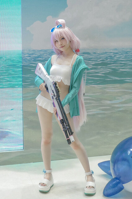 ホシノ（水着）『ブルーアーカイブ』／めでぃ（X：lv_moe）