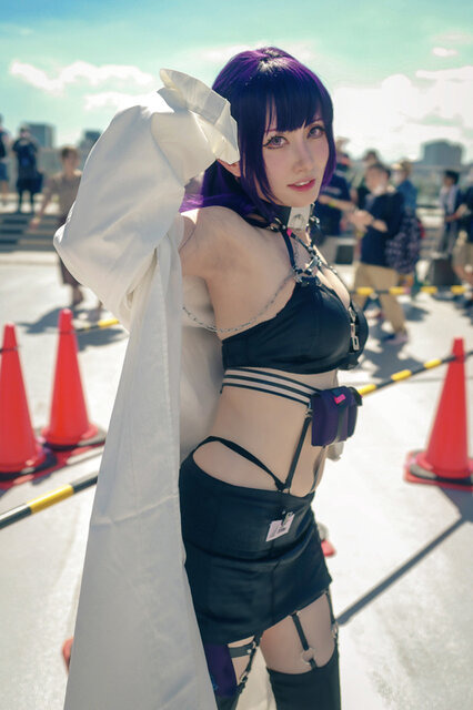 ミハラ『勝利の女神:NIKKE』／村瀬かな（X：@lingooooor）