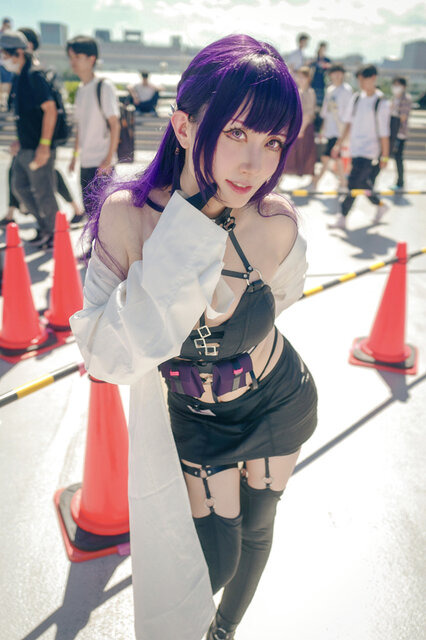 ミハラ『勝利の女神:NIKKE』／村瀬かな（X：@lingooooor）