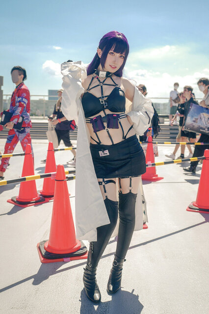 ミハラ『勝利の女神:NIKKE』／村瀬かな（X：@lingooooor）