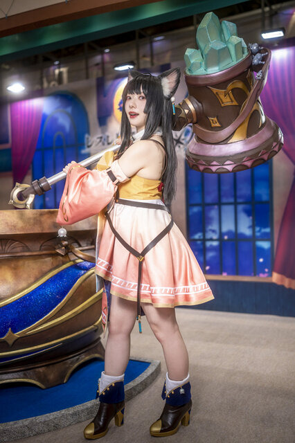 イザナ『レスレリアーナのアトリエ』／はたのゆう(亜種)（X：@__htny__）