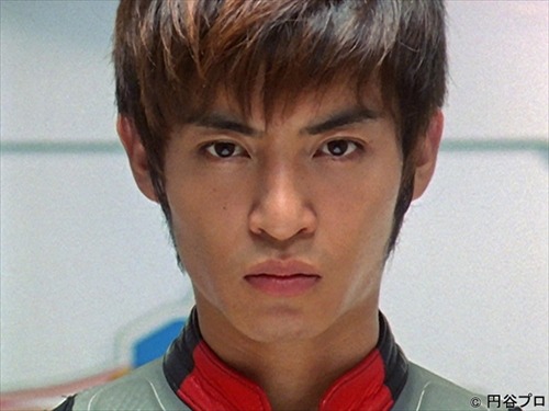 (C)円谷プロ (C)1998 ウルトラマンティガ＆ダイナ製作委員会