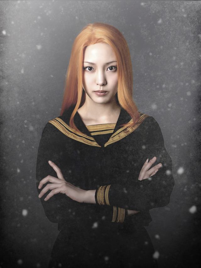 「舞台『東京リベンジャーズ』－聖夜決戦編－」柴 柚葉：飯窪春菜（C）和久井健・講談社／舞台「東京リベンジャーズ」製作委員会