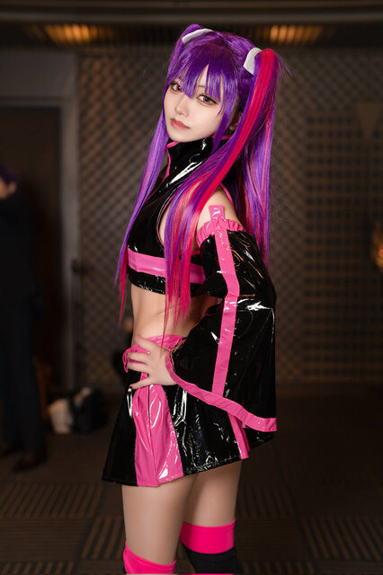 ミリエラ「2.5次元の誘惑」／志央（@Shiou__cos）