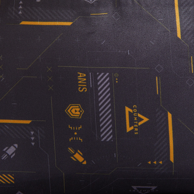 「『勝利の⼥神︓NIKKE』コラボレーションバッグ　アニスモデル」17,600円（税込）（C）SHIFT UP CORP.