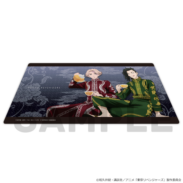 TVアニメ『東京リベンジャーズ』キャラクターラバーマット 乾青宗＆九井一（C）和久井健・講談社／アニメ「東京リベンジャーズ」製作委員会