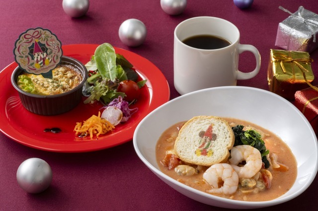 スペシャルセット 2,200 円販売店舗：東京ディズニーランド「プラザパビリオン・レストラン」