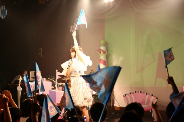 みみめめMIMI「CANDY MAGIC SHOW～梅雨だけど雨じゃなくて飴を降らせまSHOW！」