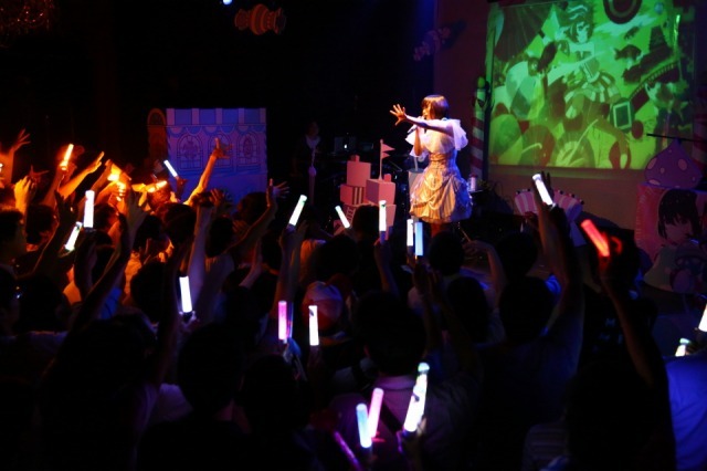 みみめめMIMI「CANDY MAGIC SHOW～梅雨だけど雨じゃなくて飴を降らせまSHOW！」