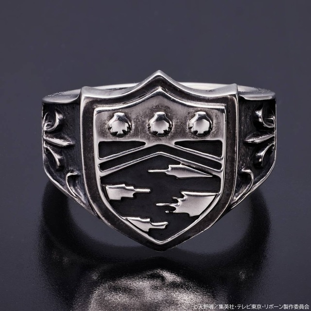 「『家庭教師ヒットマンREBORN!』ボンゴレリング」20,900円（税込／送料・手数料別途）（C）天野明／集英社・テレビ東京・リボーン製作委員会