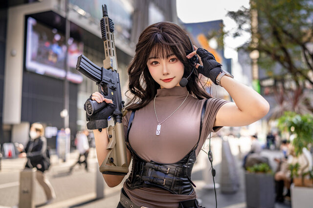 武装少女『Arena Breakout』／Momoko葵葵（X：@Leo_aoi）