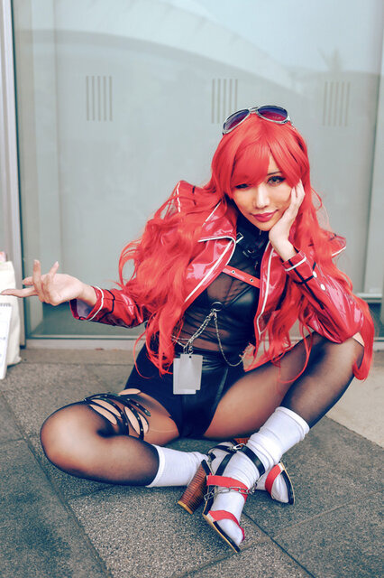 ボリューム『勝利の女神:NIKKE』／イケハタカオリ（X：@ikehata_kaori_2）