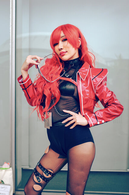 ボリューム『勝利の女神:NIKKE』／イケハタカオリ（X：@ikehata_kaori_2）