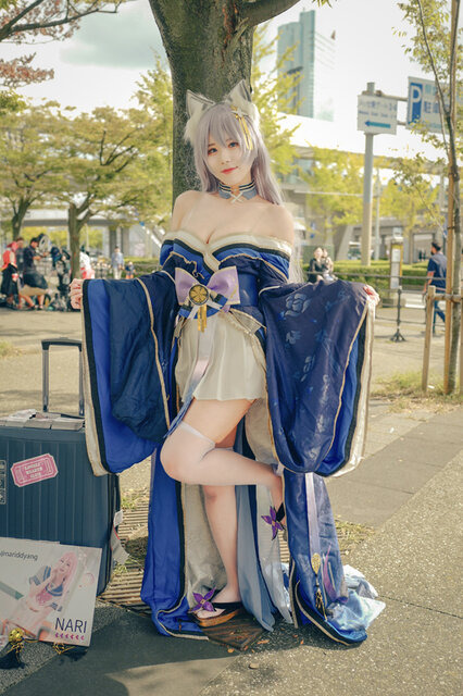 信濃『アズールレーン』／Nari（X：@nariddyang）