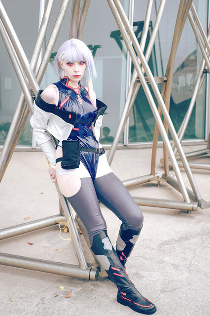 ルーシー『サイバーパンク エッジランナーズ』／kuroihato（Instagram：@kuroikurlic）