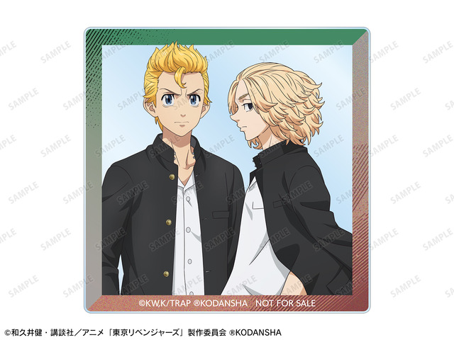 「描き下ろしイラスト 花垣 武道&佐野 万次郎 2005年ver. アクリルカード アニメイト限定特典」（C）和久井健・講談社／アニメ「東京リベンジャーズ」製作委員会（R）KODANSHA