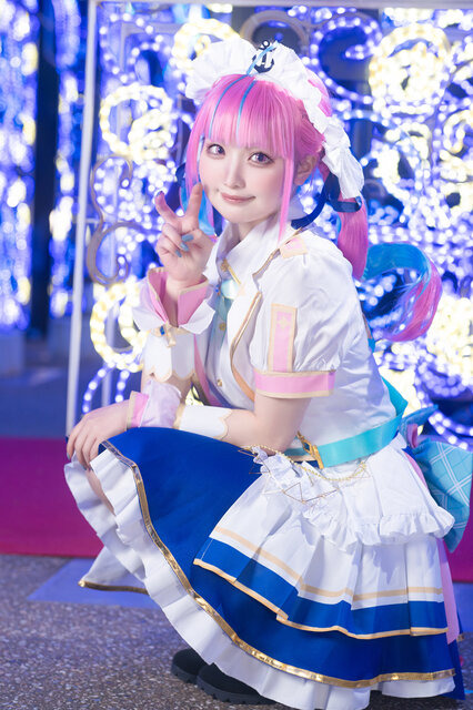 湊あくあ（ブライト衣装）「ホロライブ」／みら（@tehslu__cos_xxx）