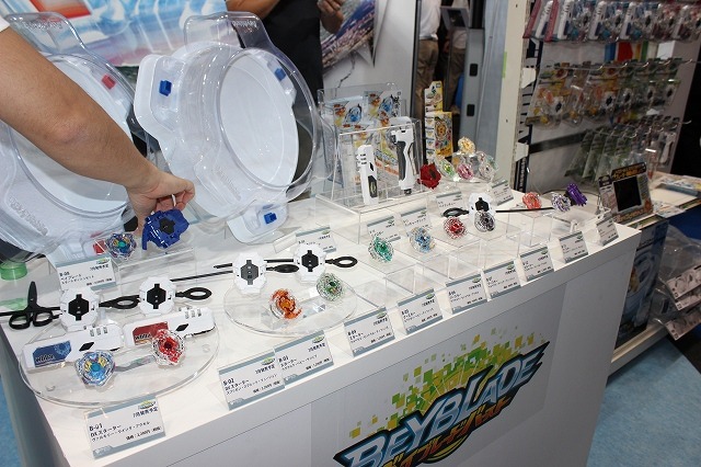 ベイブレード新作やスターウォーズ　タカラトミーブース@東京おもちゃショー2015