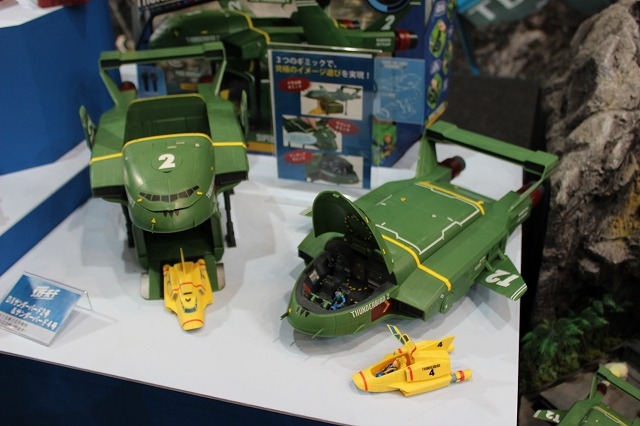 ベイブレード新作やスターウォーズ　タカラトミーブース@東京おもちゃショー2015