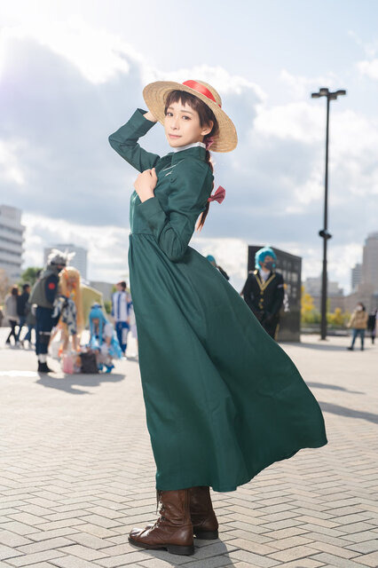 ソフィー・ハッター「ハウルの動く城」／waco（@Color_tsur）