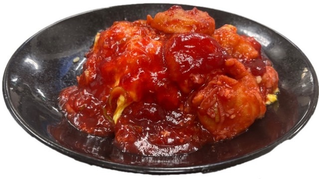 「まちじゅうエヴァグルメフェア」汎用焼飯決戦料理 海老チリ天津焼飯（C）カラー