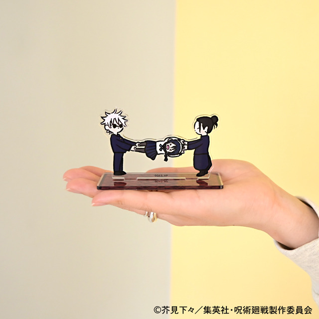 『呪術廻戦』×「ビィズニィズ」コラボグッズイメージ（C）芥見下々／集英社・呪術廻戦製作委員会