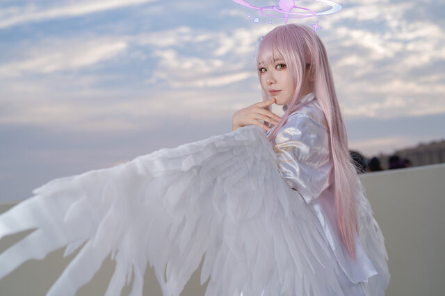 聖園ミカ『ブルーアーカイブ』／鯱津つる（@Hyakka_yuri）