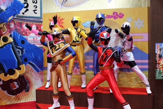 「ウルトラマンX」「妖怪ウォッチ」人気キャラクター勢ぞろいのバンダイブース@東京おもちゃショー2015