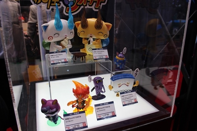 「ウルトラマンX」「妖怪ウォッチ」人気キャラクター勢ぞろいのバンダイブース@東京おもちゃショー2015