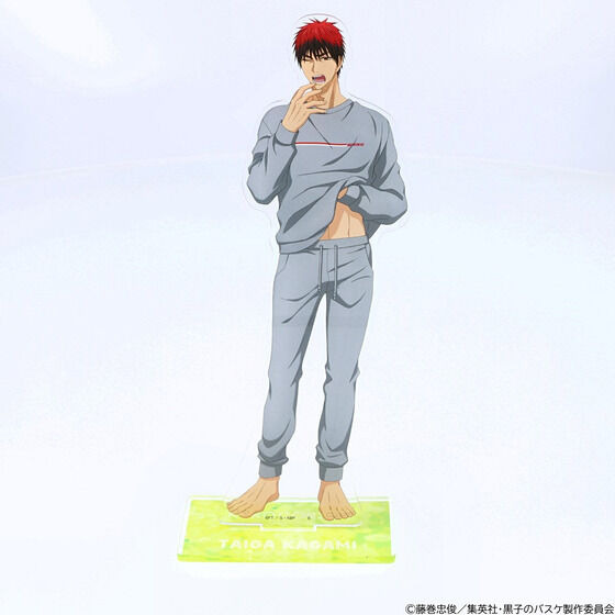 「黒子のバスケ　KUROCORZET　メモリアル ビッグアクリルスタンド＜おうち時間＞」3,300円（税込）（C）藤巻忠俊／集英社・黒子のバスケ製作委員会