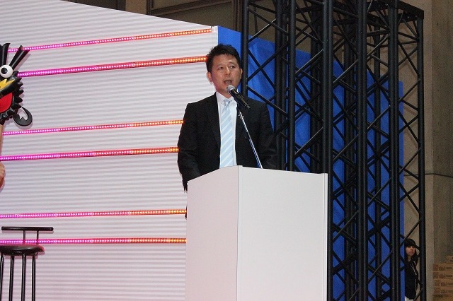 「ベイブレードバースト」プロジェクト発表会、東京おもちゃショー2015で開催　アニメ化、世界展開目指す