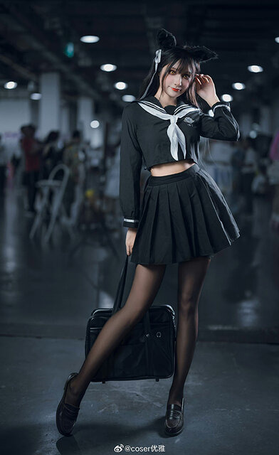 愛宕『アズールレーン』／伏雅（Weibo：@coser伏雅）