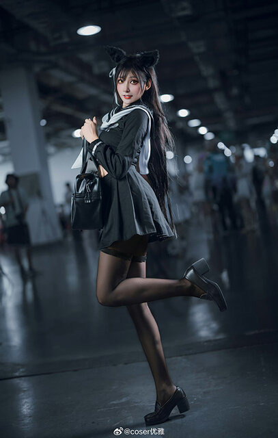 愛宕『アズールレーン』／伏雅（Weibo：@coser伏雅）